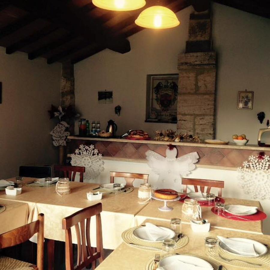 Agriturismo Podere La Selva Villa Serre Di Rapolano Luaran gambar
