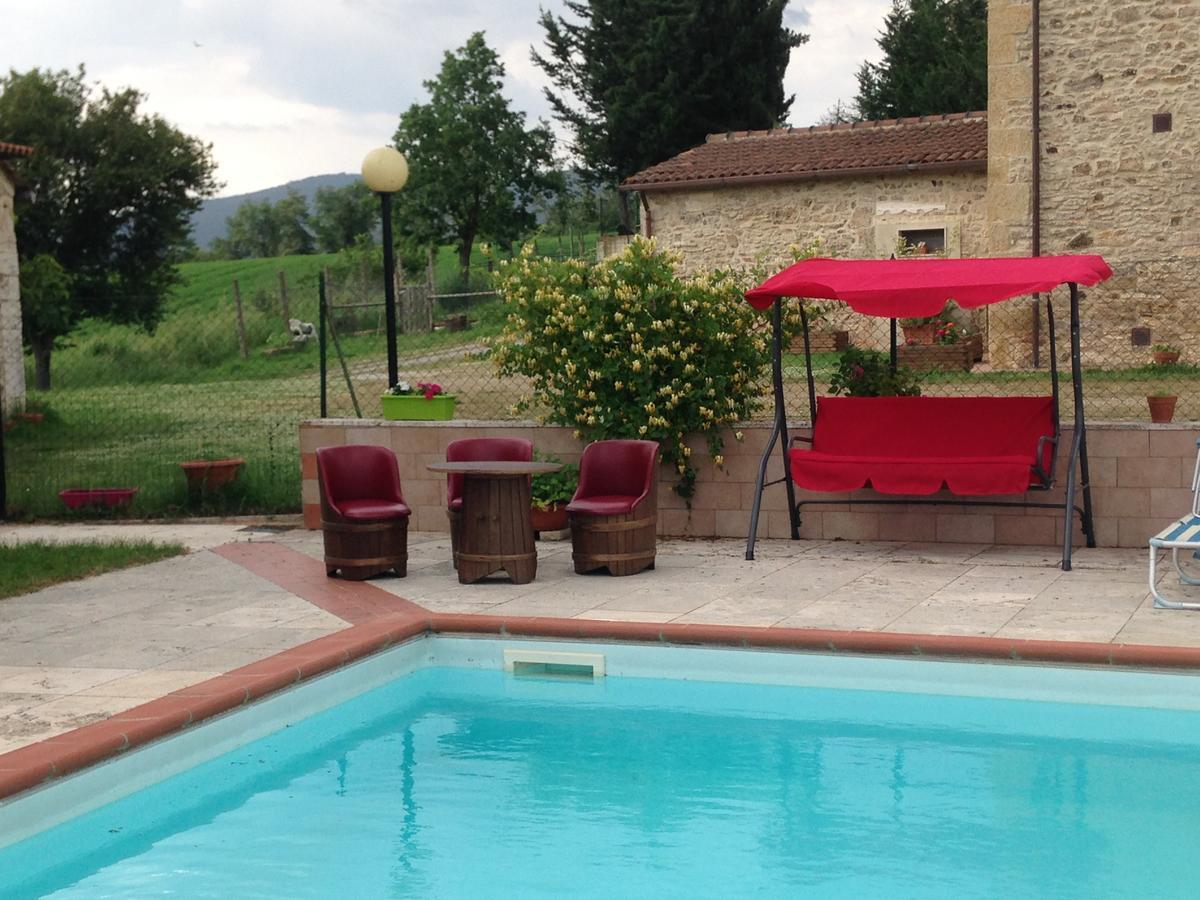 Agriturismo Podere La Selva Villa Serre Di Rapolano Luaran gambar
